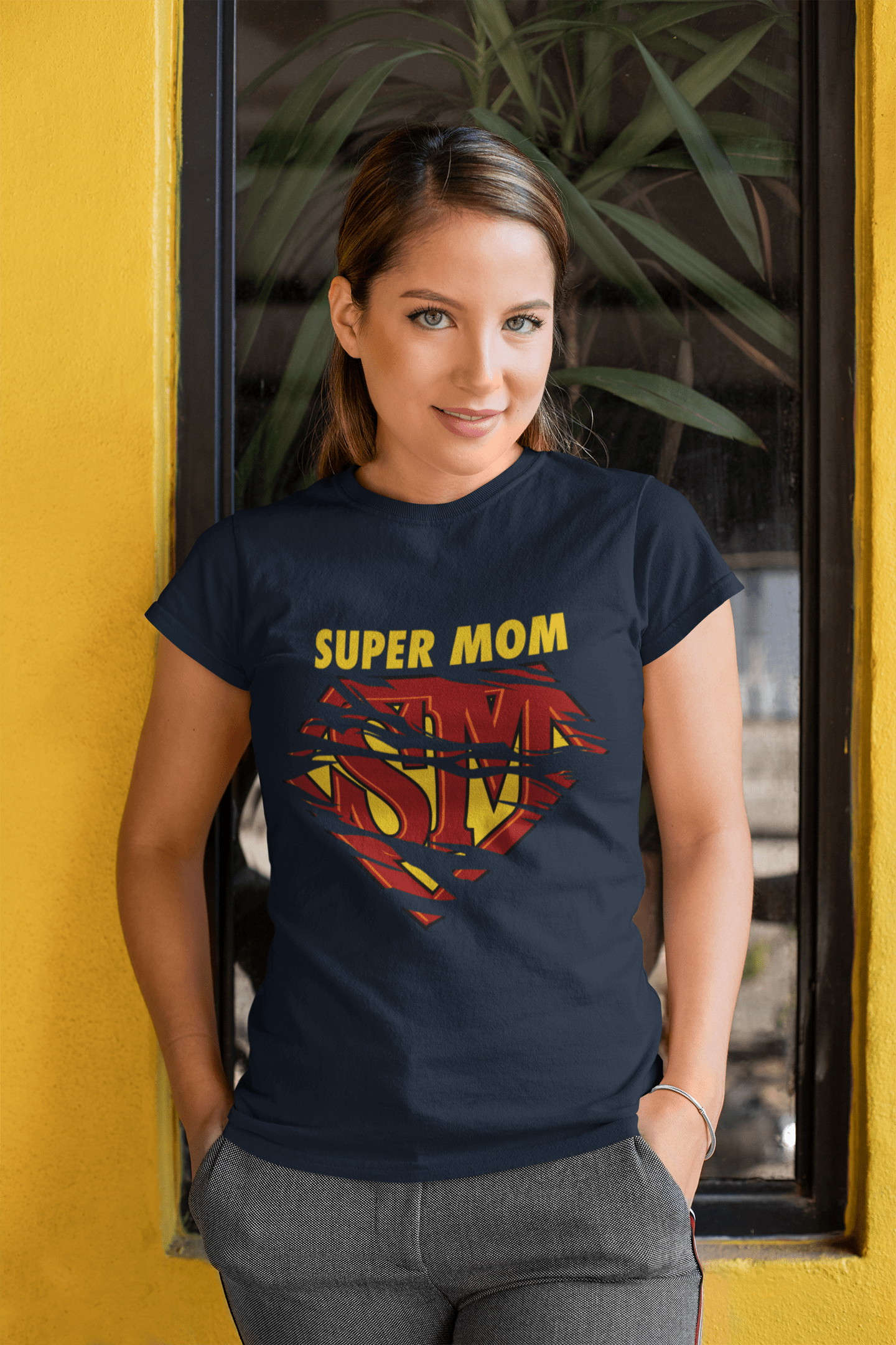 ULTRABASIC Men's T-Shirt Super Mom Superhero Mother's Day Comics Casual Vintage Gift