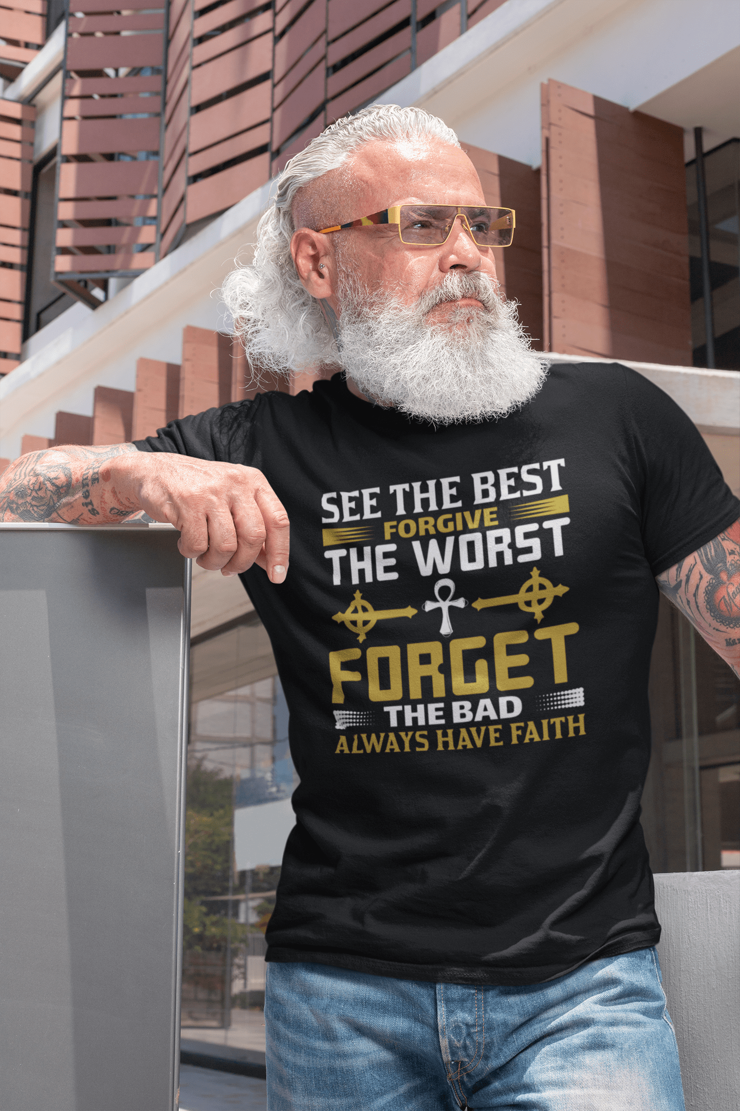 ULTRABASIC Men's T-Shirt See the Best - Forgive the Worst - Forget the Bad Shirt